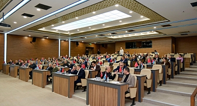 Başkan Kaya, 2024 yılının son meclis toplantısına başkanlık etti