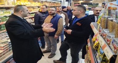 Boyabat'ta market ve alışveriş merkezlerinde fiyat ve etiket denetimi yapıldı