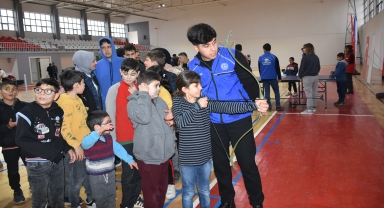 Boyabat’ta özel gereksinimli öğrencilere yönelik sportif etkinlikler düzenlendi