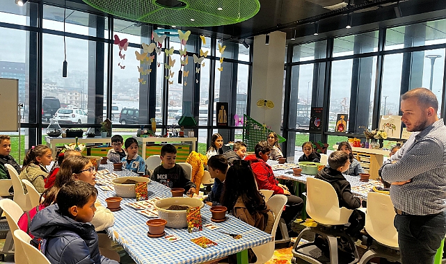 BÜYÜKŞEHİR’DEN ÇOCUKLARA ATA TOHUMU EĞİTİMİ 