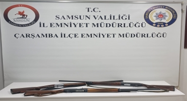 Çarşamba'da bir araçta 3 ruhsatsız tüfek ele geçirildi