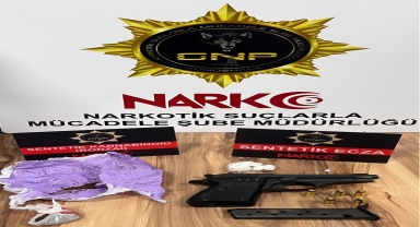 Gümüşhane'de üzerlerinde uyuşturucu ele geçirilen 4 şüpheli gözaltına alındı