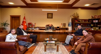 Özel çocuklardan Taşköprü Belediye Başkanı Arslan'a ziyaret