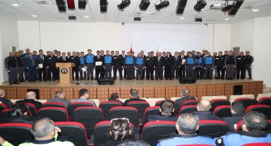 Samsun'da kursu başarıyla tamamlayan 20 polis memuru gemi adamı sertifikası aldı