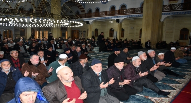 Şehit Teğmen Tunahan Dağlı için Vezirköprü'de mevlit okutuldu