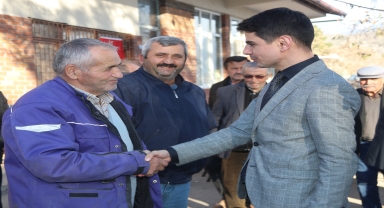 Taşova Kaymakamı Kartal, köy ziyaretlerine devam ediyor