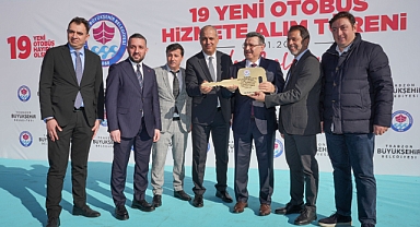 Anadolu Isuzu, Trabzon Büyükşehir Belediyesi’ne 19 adet otobüs teslim etti.
