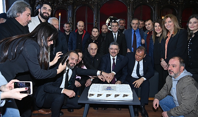 BAŞKAN GENÇ  GAZETECİLERİN GÜNÜNÜ KUTLADI