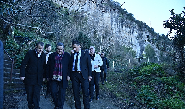 BAŞKAN GENÇ MAŞATLIK SAHASI'NDA İNCELEME YAPTI