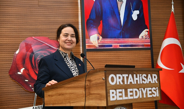 Ortahisar Belediyesi’nde ‘Eşitlik Bağlamında Yerel Yönetimler ve Kadın Hakları’ paneli düzenlendi