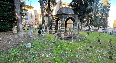 TARİHİ MEZAR TAŞLARI KORUNUYOR