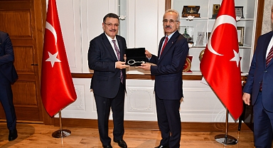 BAKANLARDAN BAŞKAN GENÇ’E DESTEK SÖZÜ