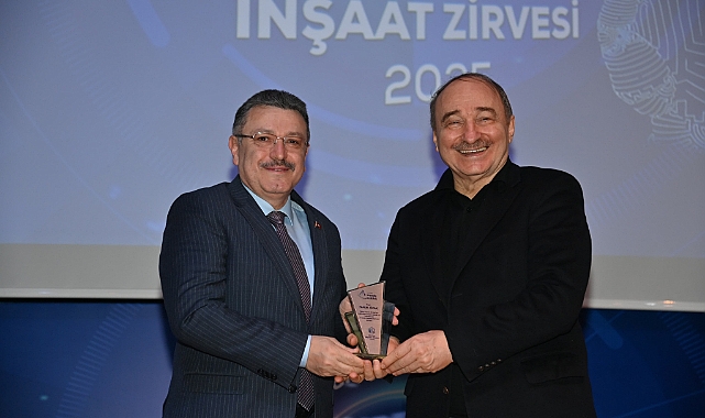 BAŞKAN GENÇ: BİR GENCİN EĞİTİMİNE KATKI VERMEK, BÜTÜN CADDELERİ ALTIN KAPLAMAKTAN DAHA KIYMETLİ 