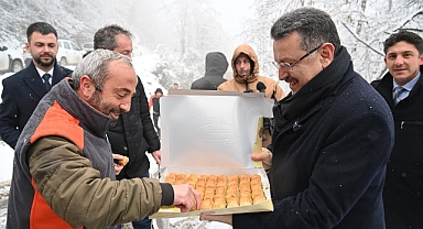 BAŞKAN GENÇ, KARLA MÜCADELE ÇALIŞMALARINA KATILDI