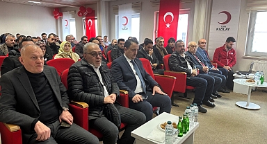 BAŞKAN VEKİLİ GÜLAY: KIZILAY’IMIZ HER ZAMAN YANIMIZDA