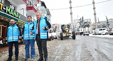 Ortahisar Belediyesi, karla mücadelede ayrım yapmıyor