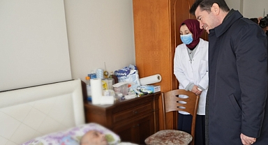 Ortahisar Belediyesi’nin 'Evde Sağlık Hizmetleri' takdir topluyor