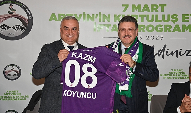 BAŞKAN GENÇ ARTVİNLİLERLE İFTARDA BULUŞTU