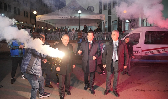 Başkan Kaya, iftarda Erdoğdu mahallesi sakinleriyle buluştu