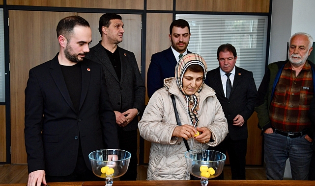 Çağlayan’da imzalar atılıyor, hak sahiplerinin daireleri belirleniyor