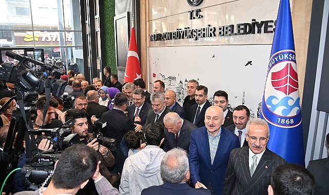 TRABZON, BÜYÜKŞEHİR’DE BAYRAMLAŞTI