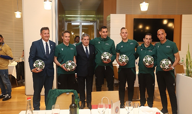 UEFA’dan Finalist Takımlara Dostluk Yemeği