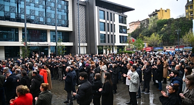 YILDIRIM, MESAİ ARKADAŞLARININ GÖZYAŞLARIYLA SON YOLCULUĞUNA UĞURLANDI