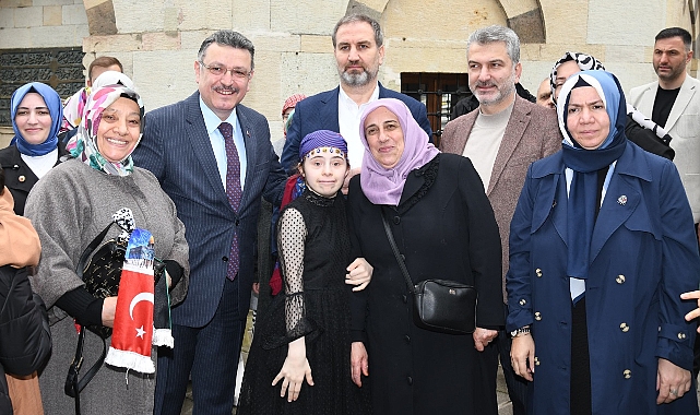 ANNELER GÜNÜ GÜLBAHAR HATUN’UN HUZURUNDA ANILDI