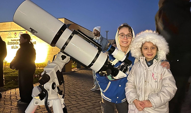 BİLİM MERKEZİNE ÖĞRENCİLERDEN BÜYÜK İLGİ