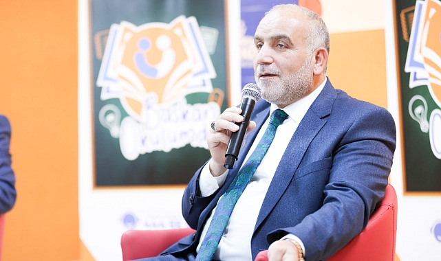 Öğrencilerden Başkan İbrahim Sandıkçı'ya Sevgi Seli 