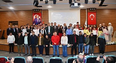 ORTAHİSAR BELEDİYESİ’NDE ‘FARKLILIKLARIMIZ ZENGİNLİĞİMİZDİR’ TEMALI ETKİNLİK YAPILDI