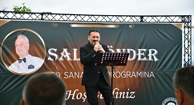 ORTAHİSAR BELEDİYESİ, SALİM ÖNDER’İN 50. SANAT YILINI KUTLADI
