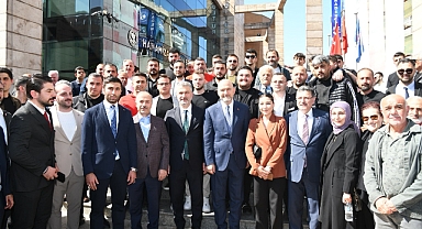 SÜLEYMAN SOYLU TRABZON’DA GENÇLERLE BULUŞTU