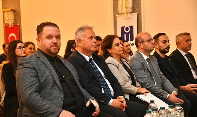 ZORLU: "KENTSEL DÖNÜŞÜMÜN EN GÜZEL ÖRNEĞİNİ TRABZON’UMUZA KAZANDIRACAĞIZ"