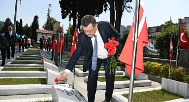 BAŞKAN GENÇ: “BU TOPRAKLAR ŞEHİTLERİMİZİN EMANETİDİR”