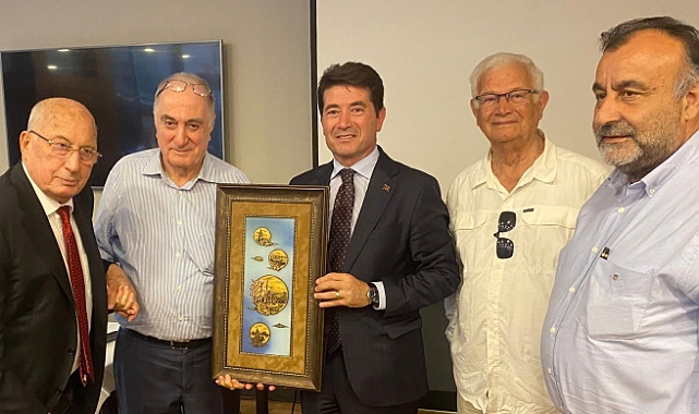 BAŞKAN KAYA, İSTANBUL’DA TRABZONLULARLA BULUŞTU “TRABZON’UMUZUN YETİŞMİŞ İNSAN GÜCÜNDEN VE ORTAK AKLINDAN FAYDALANMAK İSTİYORUZ”