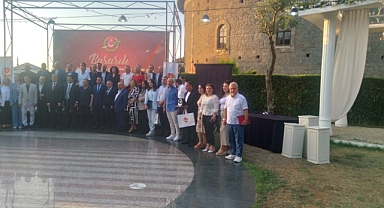 BAŞKAN KAYA, TRABZON GAZETECİLER CEMİYETİ'NİN ÖDÜL TÖRENİNE KATILDI