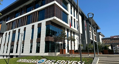 ORTAHİSAR BELEDİYESİ’NDEN ŞEHİTLERE SAYGI, YANGIN MAĞDURLARINA TAZİYE VE DAYANIŞMA