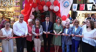 ORTAHİSAR TOPRAK ANA KADIN KOOPERATİFİ VE EL SANATLARI ÇARŞISI AÇILDI