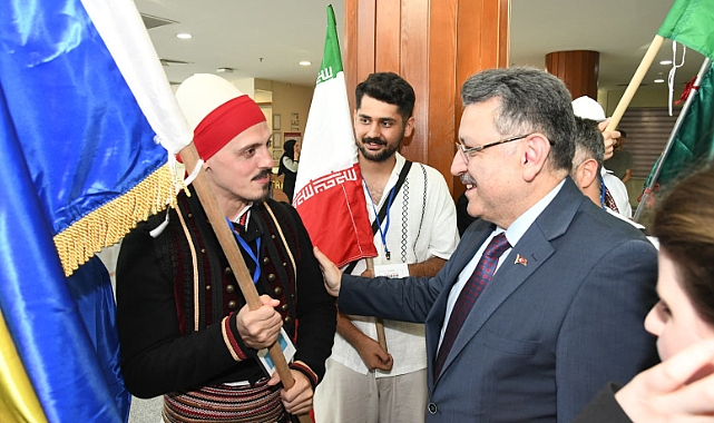 36 ÜLKE TRABZON’DA HORON İLE EL ELE