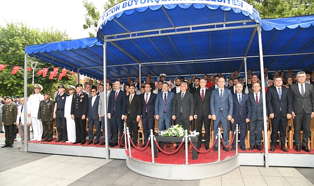 BAŞKAN GENÇ: "YENİ FETİHLER YAPMAKLA MÜKELLEFİZ"