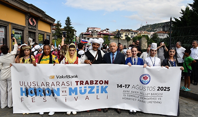 HORON FESTİVALİ TRABZON’DA COŞKUYLA BAŞLADI