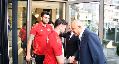 AMPUTE MİLLİ TAKIMI'NDAN BÜYÜKŞEHİR'E ZİYARET