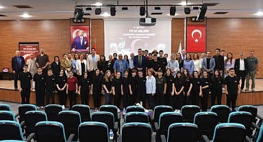 ATATÜRK’ÜN TRABZON’A GELİŞİNİN 101. YIL DÖNÜMÜNDE, ‘ATATÜRK TRABZON’DA’ BELGESELİ GÖSTERİLDİ