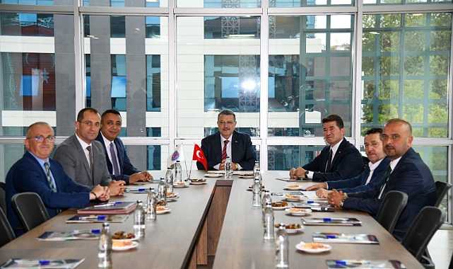 BAŞKAN GENÇ:"BELEDİYELER ARASINDAKİ İŞ BİRLİĞİ GÜÇLENECEK"