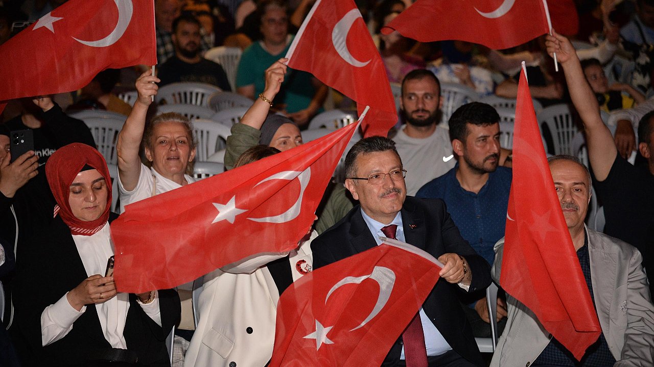 BAŞKAN GENÇ’TEN 29 EKİM MESAJI: