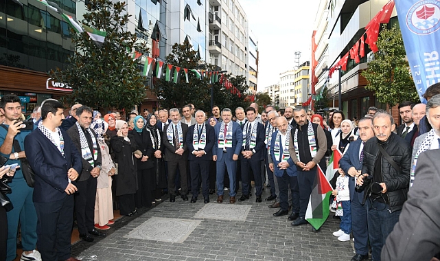 KARDEŞLİK TIRLARI TRABZON’DAN GAZZE’YE UĞURLANDI