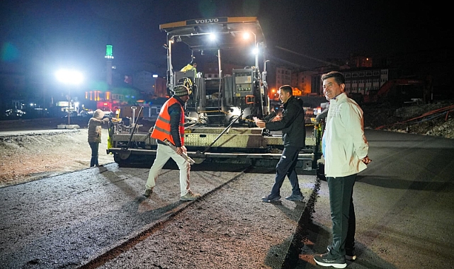 BAŞKAN KAYA, DEĞİRMENDERE’DEKİ KAVŞAK ÇALIŞMASINI YAKINDAN TAKİP EDİYOR