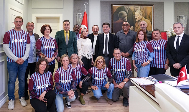 ERASMUS PROJE EKİBİ, BAŞKAN KAYA’YI ZİYARET ETTİ