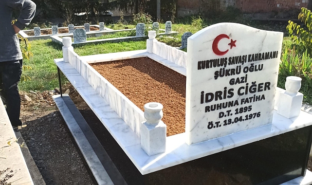 KURTULUŞ SAVAŞI GAZİSİNİN MEZARI, HATIRASINA YAKIŞIR BİR GÖRÜNÜME KAVUŞTURULDU